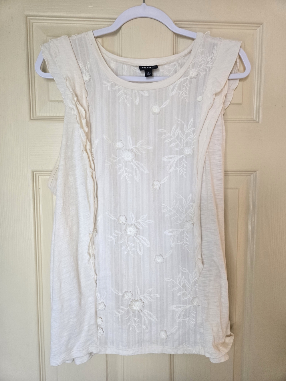torrid Cream Floral Embroidered Sleeveless Top